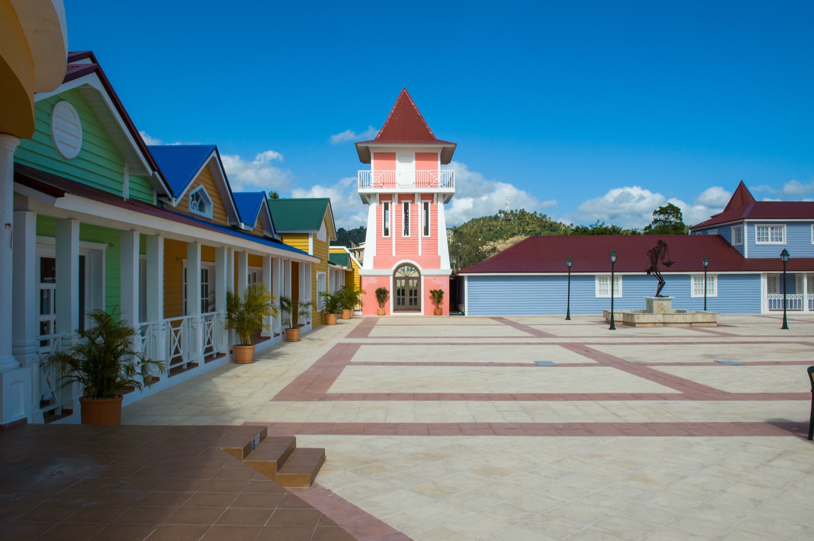 Neues Shopping Center auf Samana