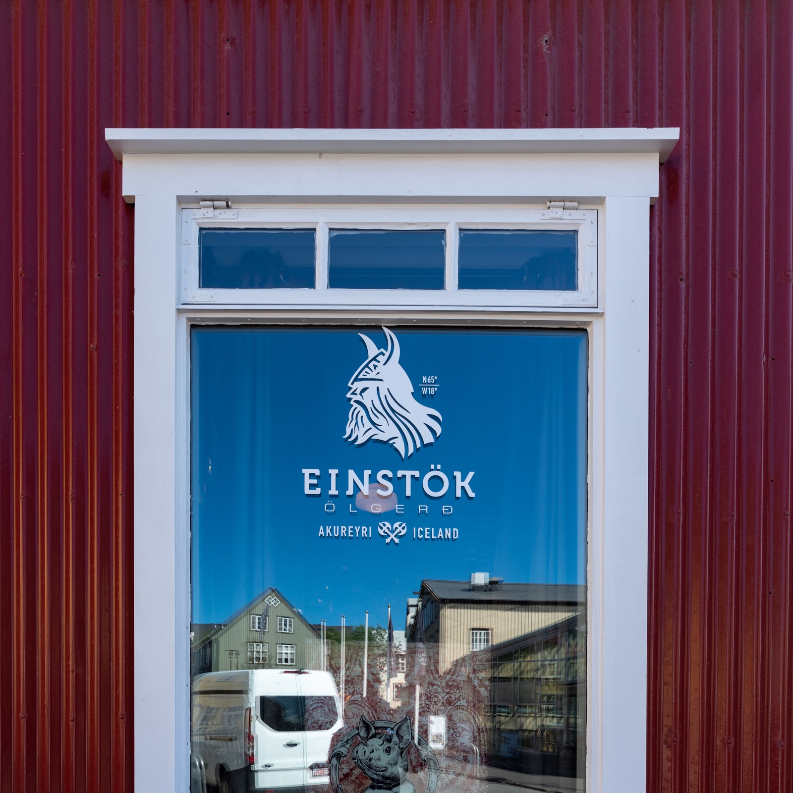 Bierreklame in Reykjavik, Island