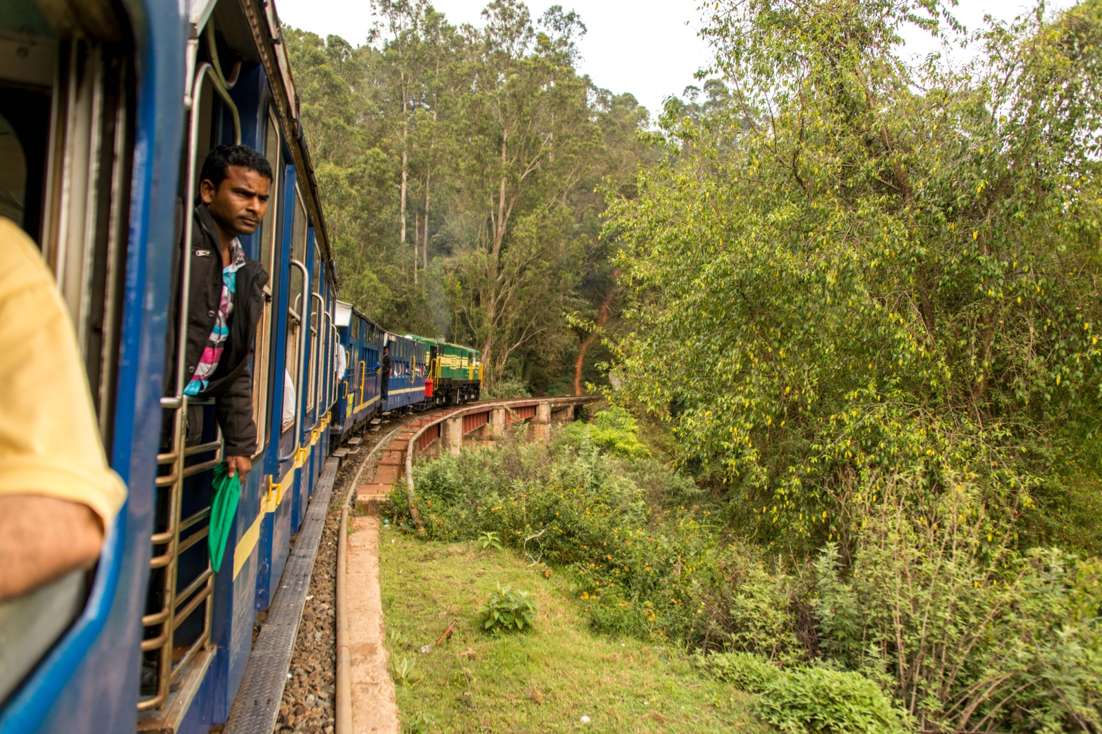 Nostalgie-Zugfahrt von Coonoor nach Ooty