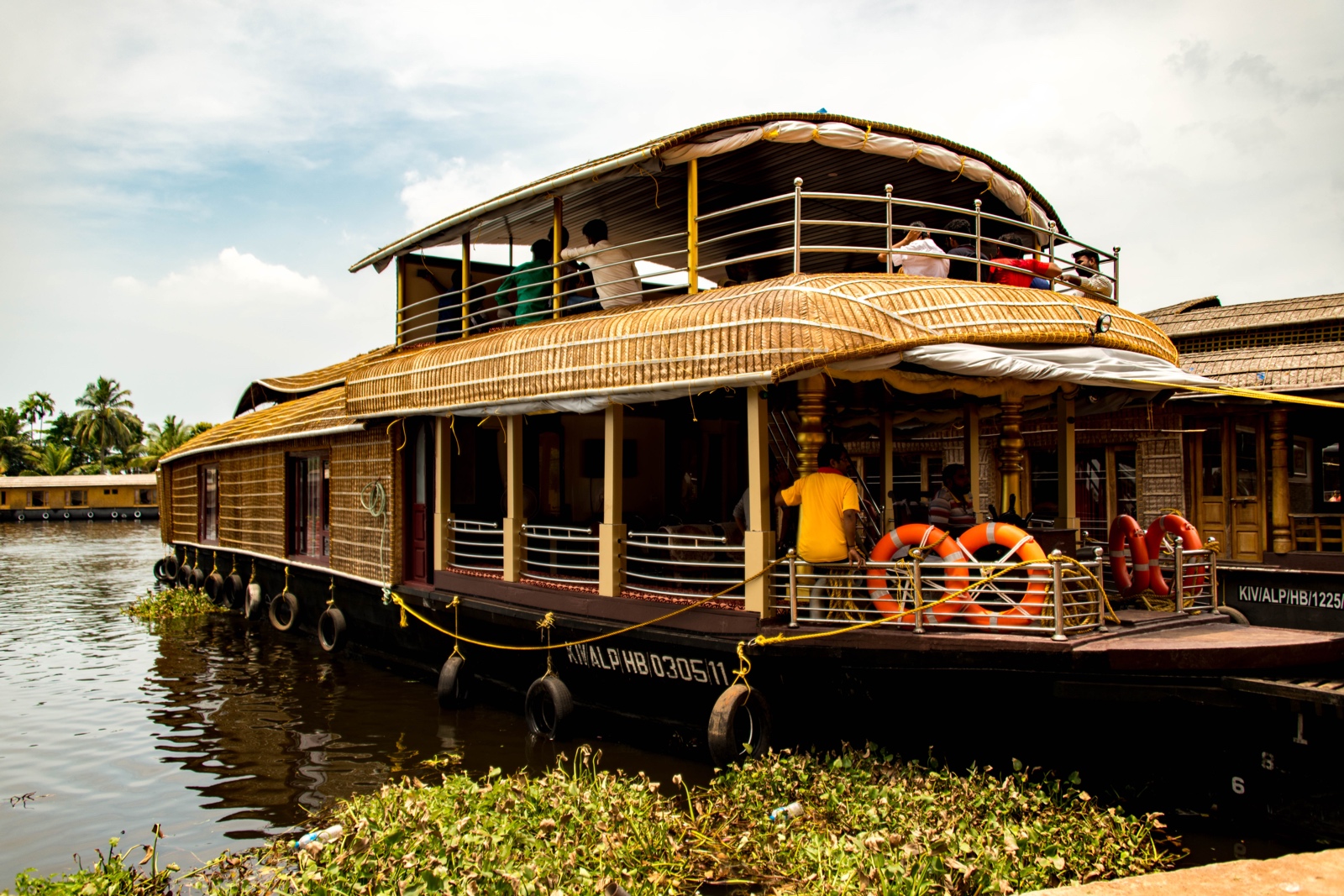 Bootsfahrt auf den Backwaters